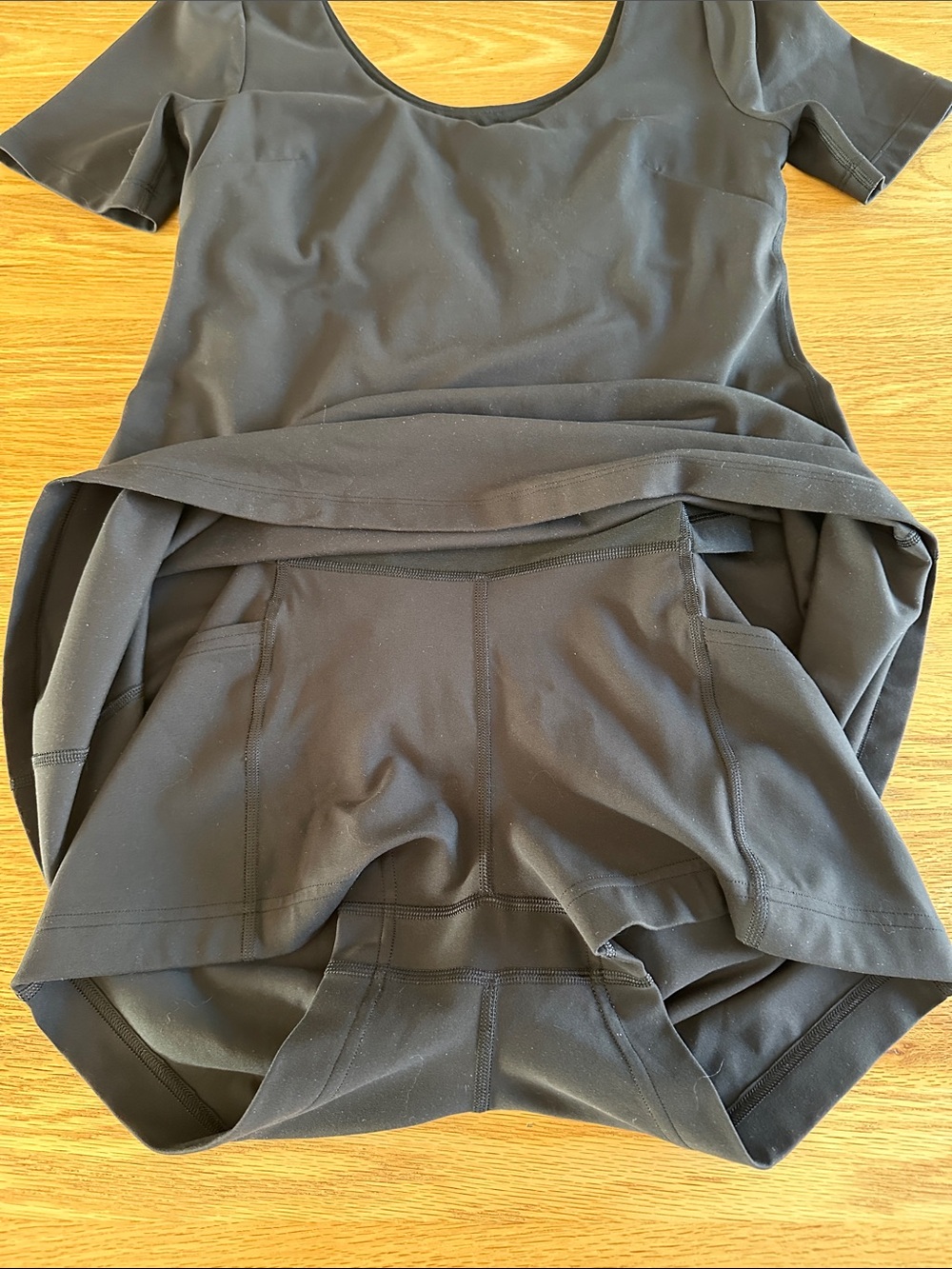 Lululemon Align Short-Sleeve Dress
Black, Size 8 - Picture 12 of 15